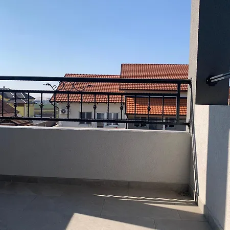 公寓 Belgrade Airport Beds